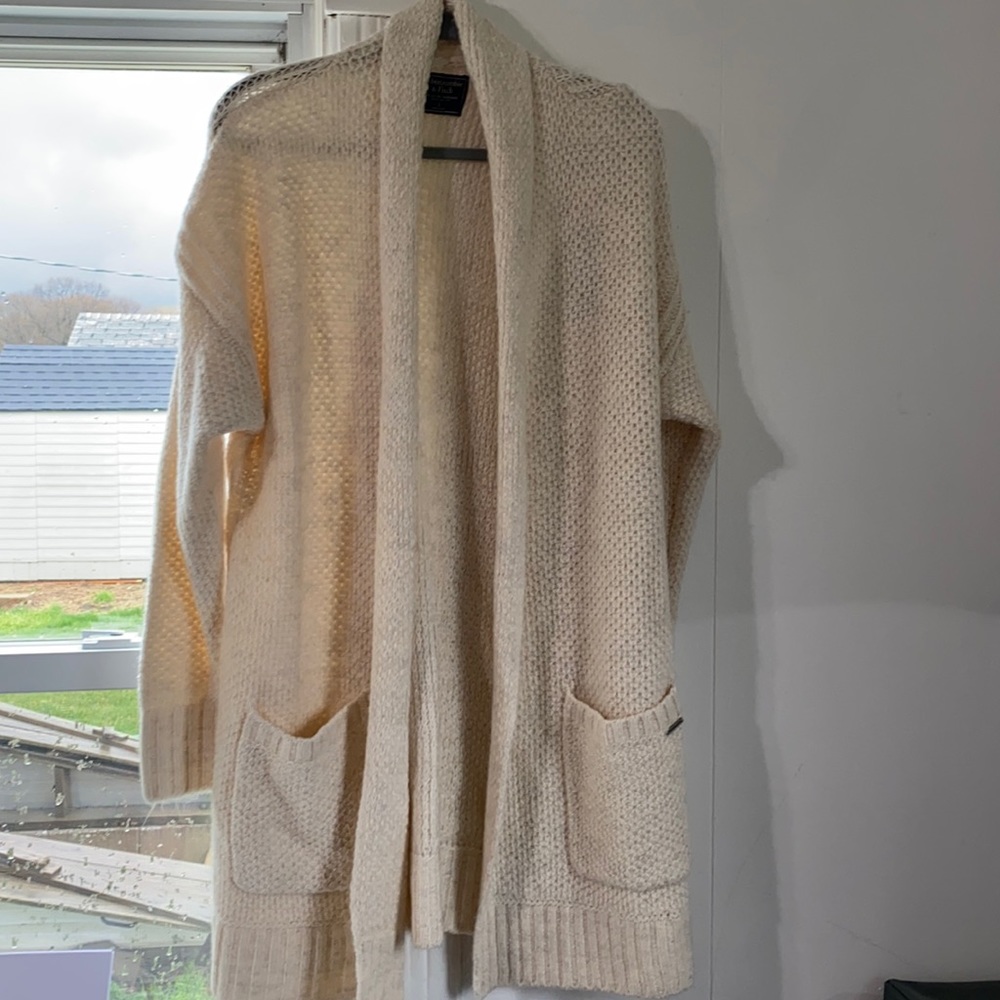 Abercrombie and Fitch cardigan